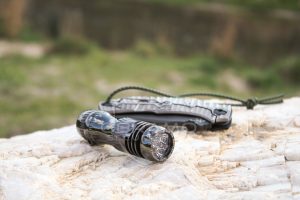 lux-rc fl33 flashlight and pohl force knife